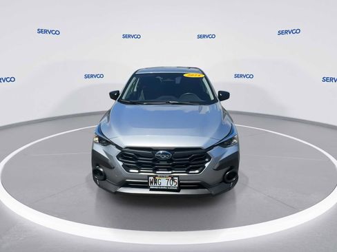 Used 2024 Subaru Crosstrek 2.0i image 3