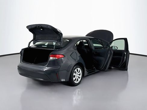 Used 2024 Toyota Corolla LE FWD image 14