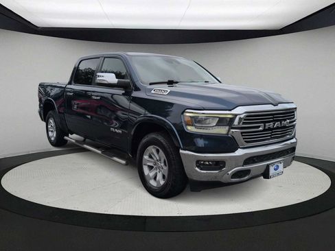 Used 2021 RAM 1500 Laramie AWD/4WD image 2