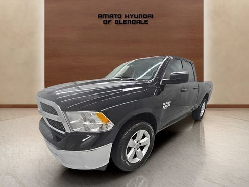 Used 2024 RAM 1500 Classic SLT AWD/4WD image 2