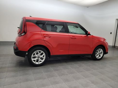 Used 2020 Kia Soul S FWD image 10