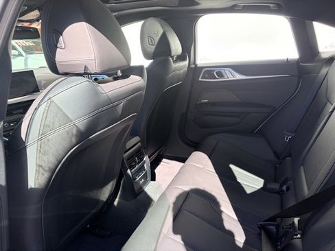 Used 2025 BMW i4 xDrive40i w/ Premium Package image 10