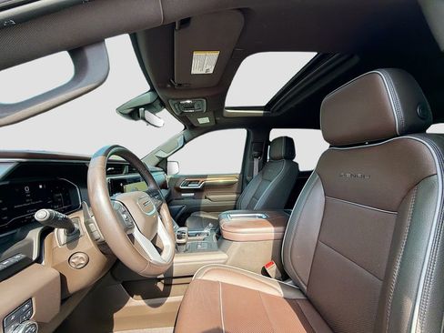 Used 2022 GMC Sierra 1500 Denali w/ Denali Reserve Package image 21