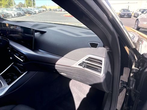 Used 2025 BMW i4 eDrive40 w/ Premium Package RWD image 27