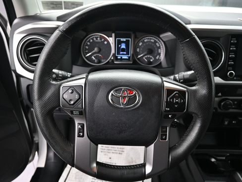 Used 2023 Toyota Tacoma SR5 w/ Technology Package image 10