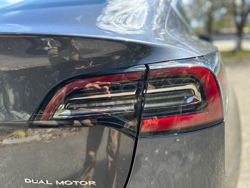 Used 2020 Tesla Model 3 Long Range AWD/4WD image 10