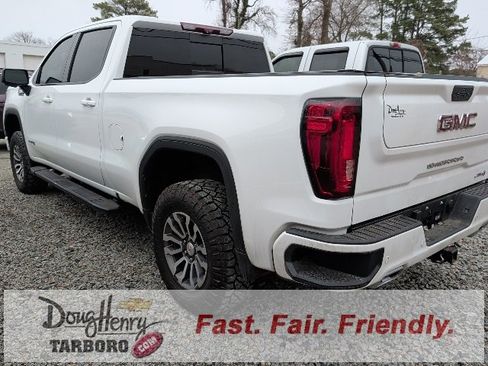 Used 2020 GMC Sierra 1500 AT4 w/ AT4 Premium Package image 3