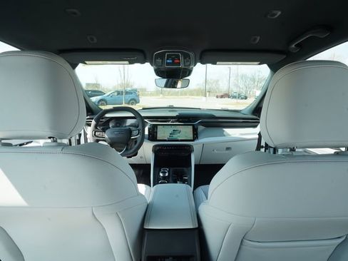 New 2026 Jeep Cherokee Limited image 22