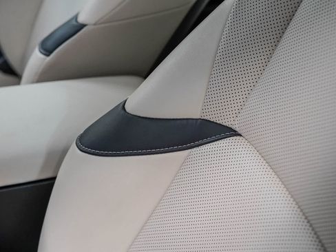 Used 2024 Lexus ES 350 w/ Premium Package FWD image 20