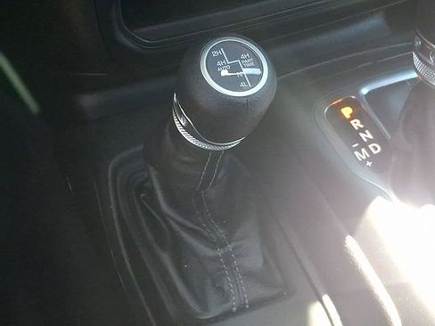 Used 2025 Jeep Wrangler Unlimited Sahara AWD/4WD image 26