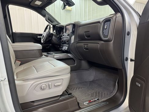 Used 2021 Chevrolet Silverado 1500 LTZ w/ LTZ Premium Package image 27