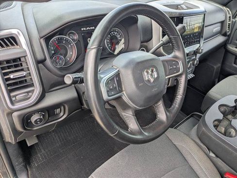 Used 2024 RAM 3500 Big Horn w/ Night Edition AWD/4WD image 9