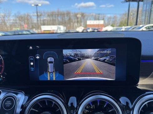 Used 2026 Mercedes-Benz GLB 250 4MATIC image 25