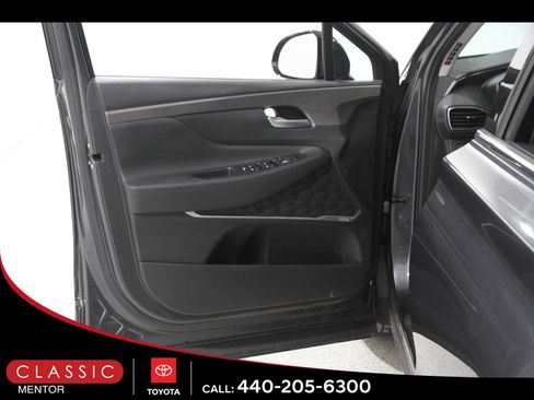 Used 2020 Hyundai Santa Fe SEL w/ Convenience Package image 4