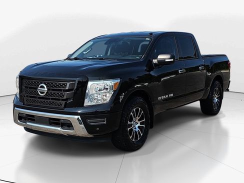 Used 2020 Nissan Titan SV w/ SV Convenience Package RWD image 8