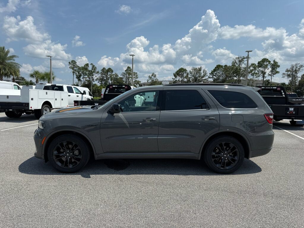 Used 2023 Dodge Durango R/T w/ Hemi Orange Plus Package AWD/4WD image 6