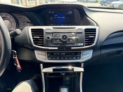 Used 2015 Honda Accord Sport image 14