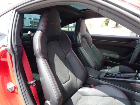 Used 2024 Porsche 911 Carrera GTS w/ Premium Package image 20