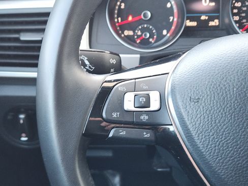 Used 2019 Volkswagen Atlas SE image 29