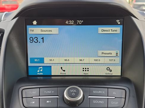 Used 2018 Ford Escape SEL w/ Ford Safe & Smart Package FWD image 24