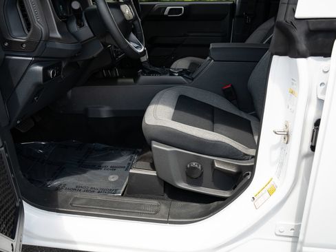 Used 2026 Ford Bronco Big Bend AWD/4WD image 32