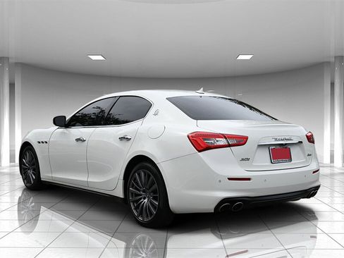 Used 2019 Maserati Ghibli S Q4 AWD/4WD image 3