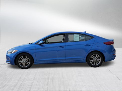 Used 2018 Hyundai Elantra Value Edition FWD image 4
