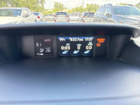 Used 2015 Subaru Forester 2.5i Touring w/ Eyesight & Navigation System AWD/4WD image 31
