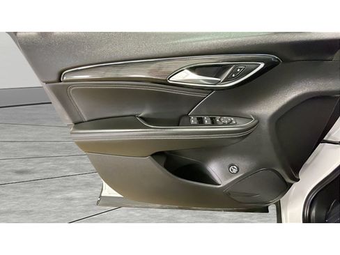 Used 2023 Buick Envision Preferred w/ Sport Touring Package AWD/4WD image 10