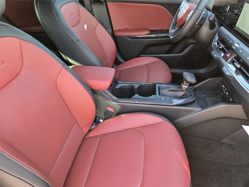 New 2025 Kia K4 GT-Line w/ GT-Line Premium Package image 10