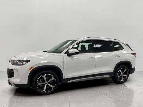 Certified 2026 Volkswagen Tiguan SE AWD/4WD image 8