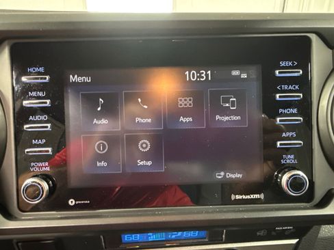 Used 2022 Toyota Tacoma SR AWD/4WD image 23