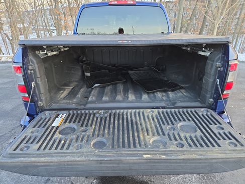 Used 2022 Nissan Frontier PRO-4X w/ Pro-4X Premium Package image 9