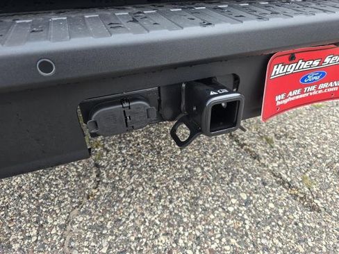 New 2025 Ford Maverick XLT w/ XLT Luxury Package image 25