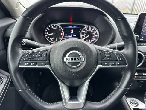 Used 2021 Nissan Sentra SV image 22