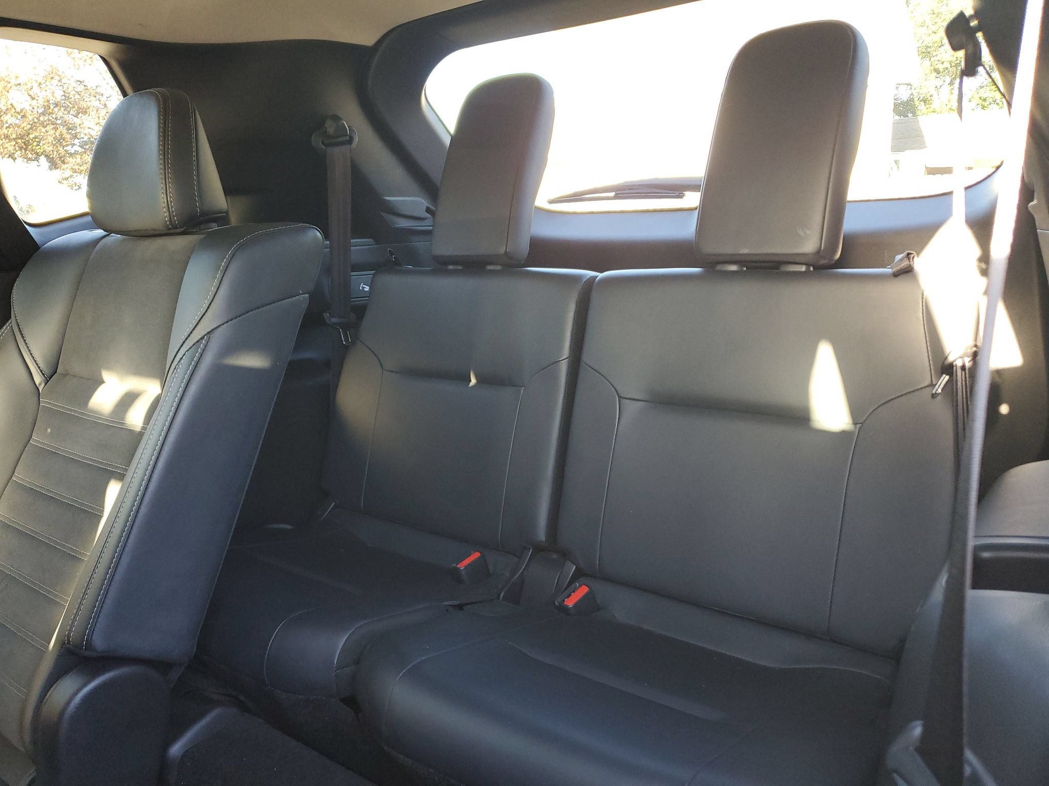 Used 2024 Mitsubishi Outlander AWD image 9