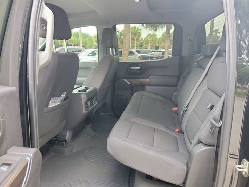 Used 2020 Chevrolet Silverado 1500 LT Trail Boss AWD/4WD image 10