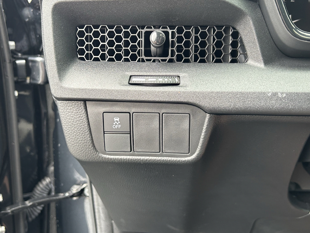 Used 2025 Honda CR-V EX image 30