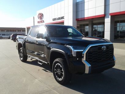 New 2025 Toyota Tundra SR5