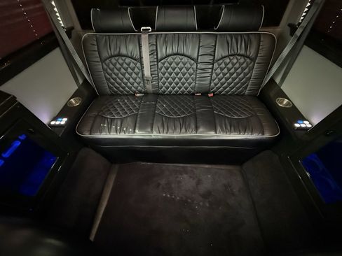 Used 2016 Mercedes-Benz Sprinter 3500 image 59