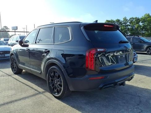 Used 2022 Kia Telluride SX w/ Nightfall Edition Package AWD/4WD image 4