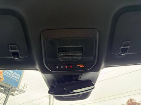 Certified 2024 Honda Prologue Elite image 31