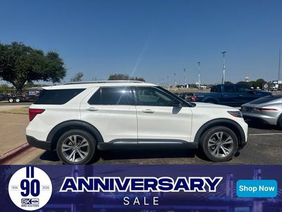 Used 2020 Ford Explorer Platinum w/ Premium Technology Package