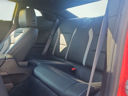 Used 2019 Chevrolet Camaro LT RWD image 20