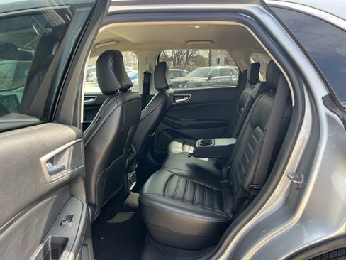 Used 2024 Ford Edge SEL image 17