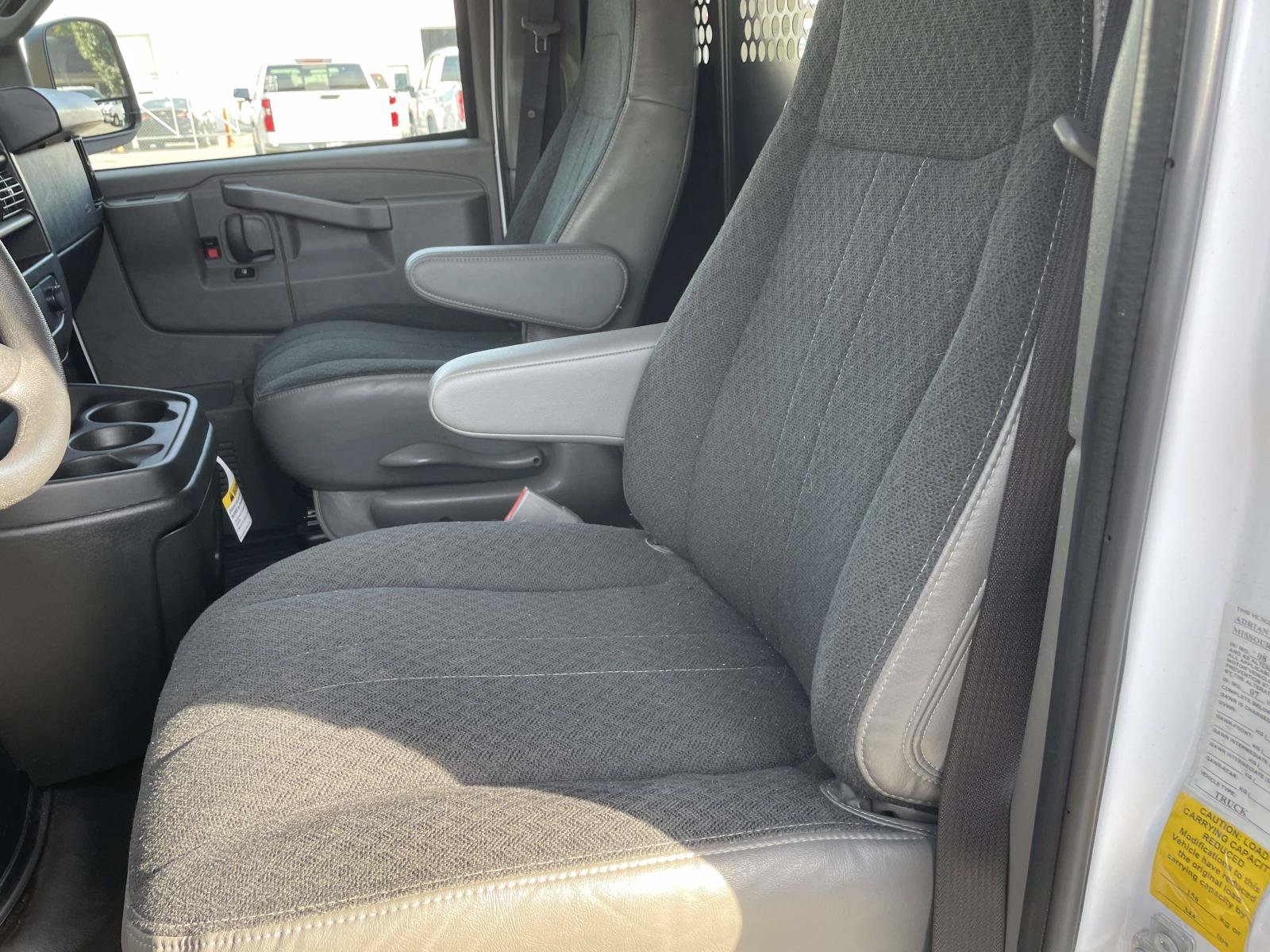 Certified 2025 Chevrolet Express 2500 w/ Driver Convenience Package RWD image 12