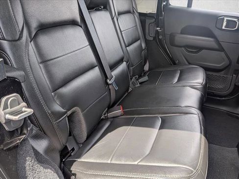 Used 2021 Jeep Wrangler Unlimited Sahara AWD/4WD image 20