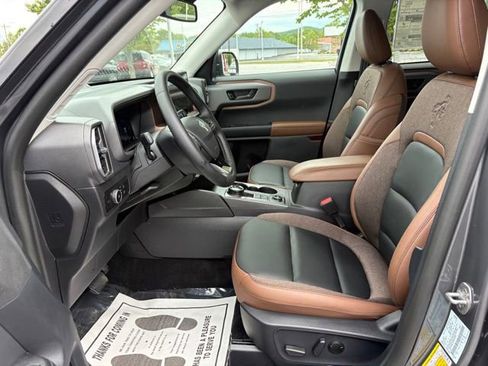 Used 2025 Ford Bronco Sport Outer Banks w/ Outer Banks Tech Package+ AWD/4WD image 11