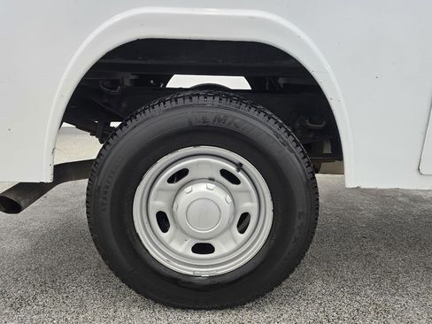 Used 2016 Ford F350 XL w/ Power Equipment Group image 27