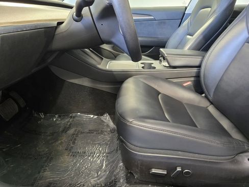 Used 2023 Tesla Model 3 Standard Range RWD image 14